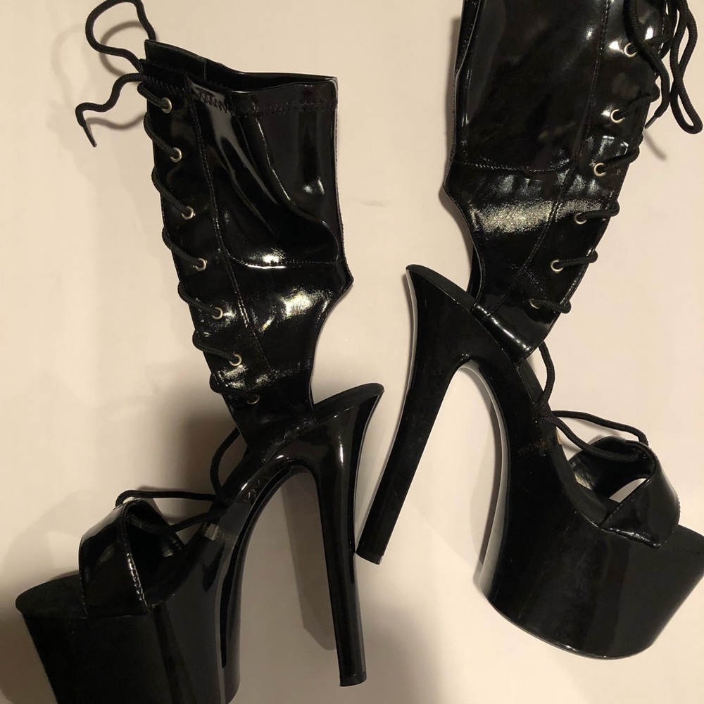 7” Open Toe Lace Up Sandal